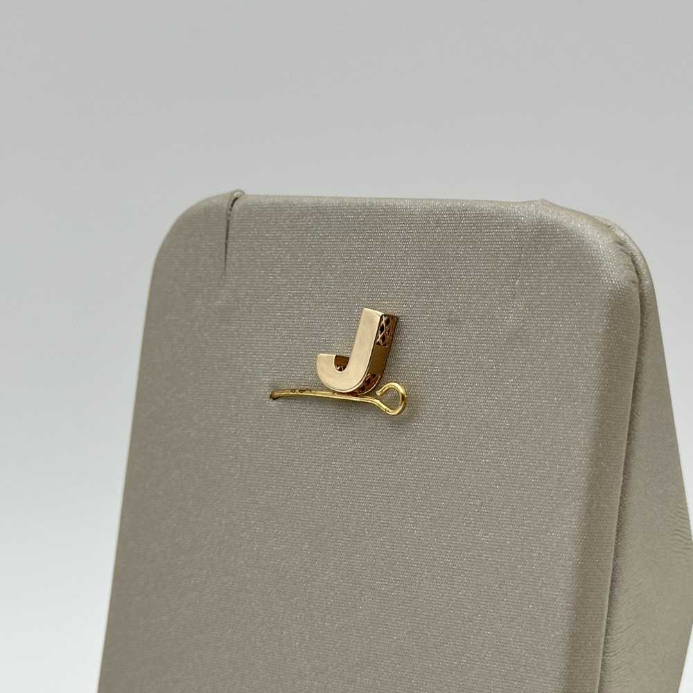 حروف j