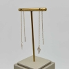گوشواره بخیه